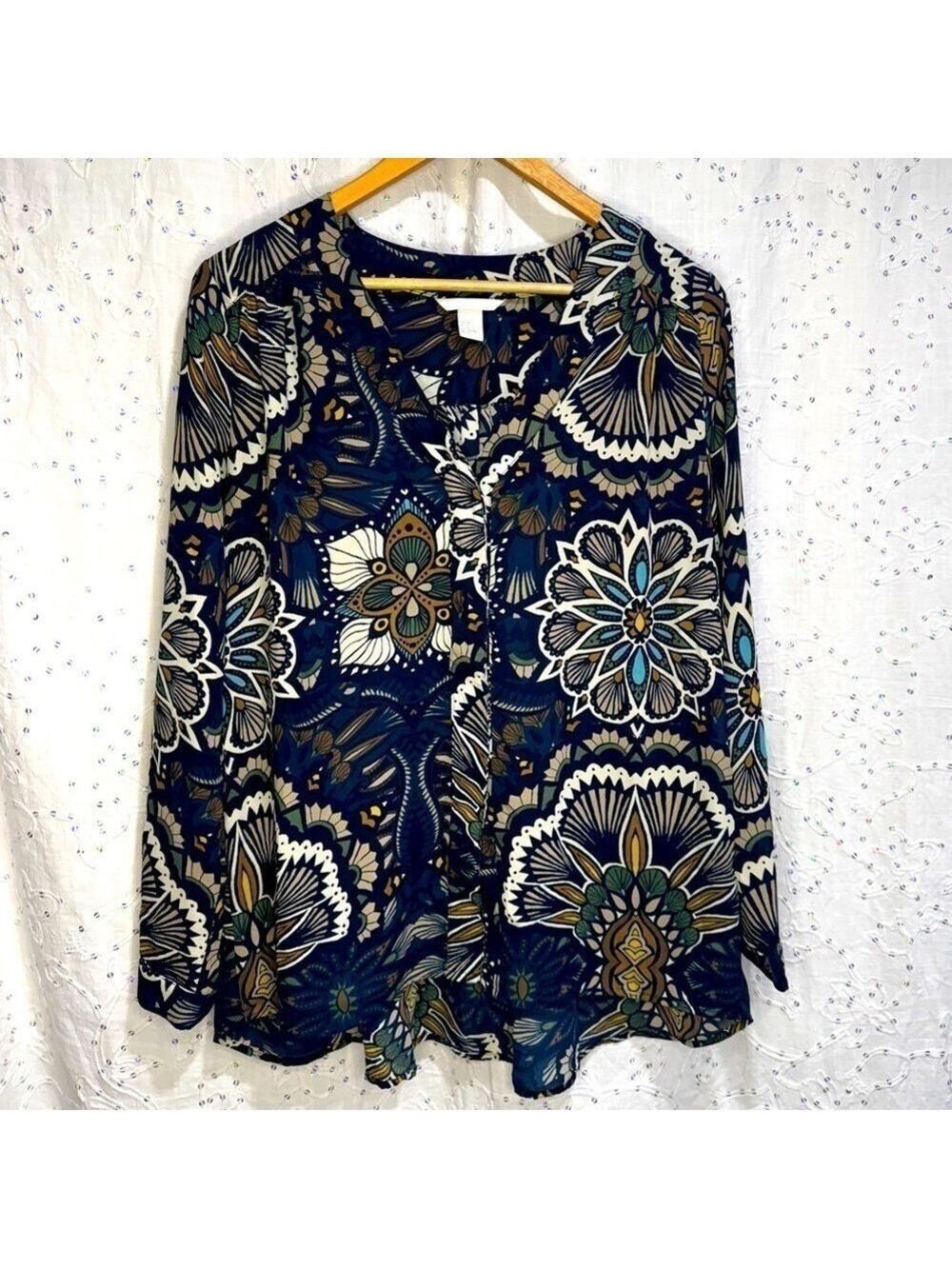H&M Navy Blue V-Neck Button Up Blouse Vintage Inspired Floral Pattern Size 8